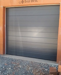 Porte de garage enroulable anthracite